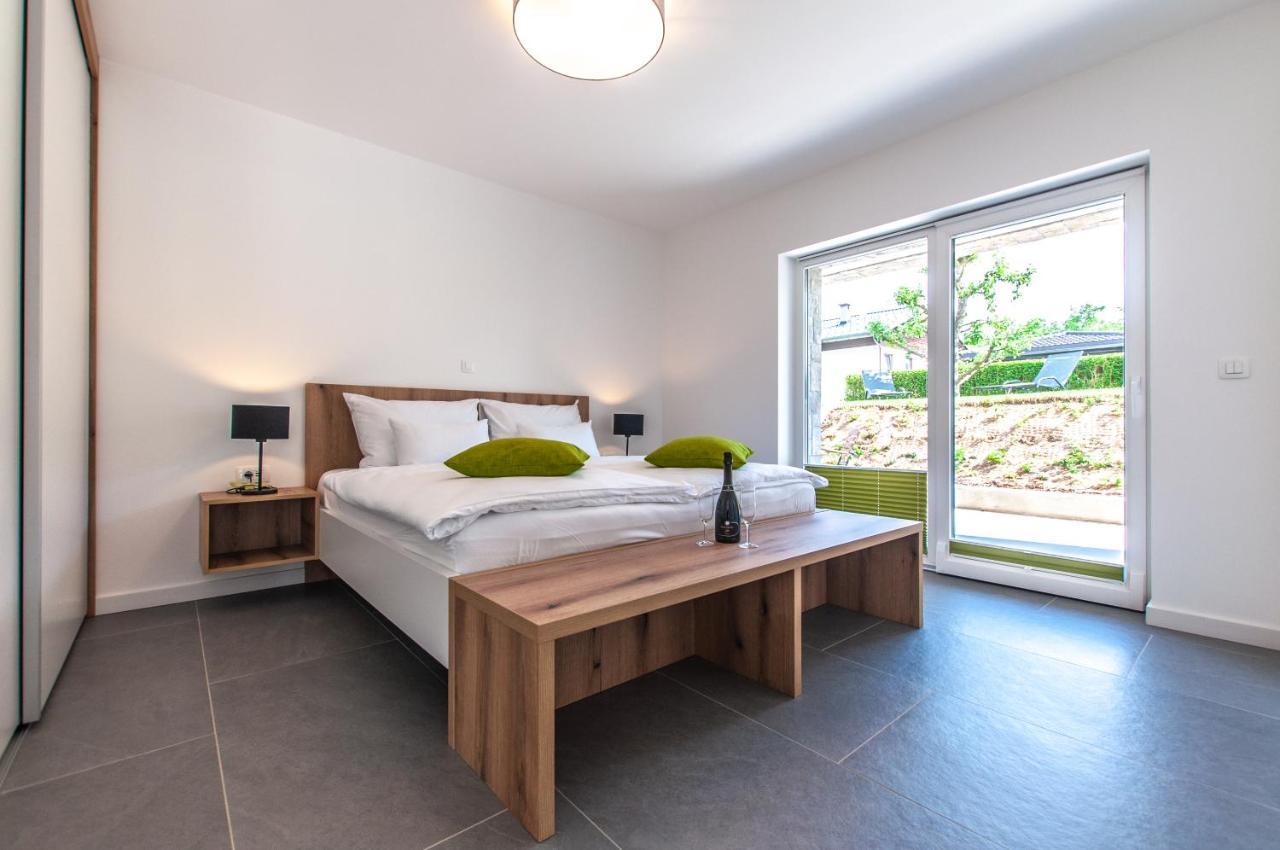 Apartments Ursus Блед Экстерьер фото